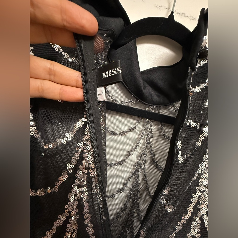 Shein Elegant Black and Silver Sequin Dress Size Large - Picture 12 of 14